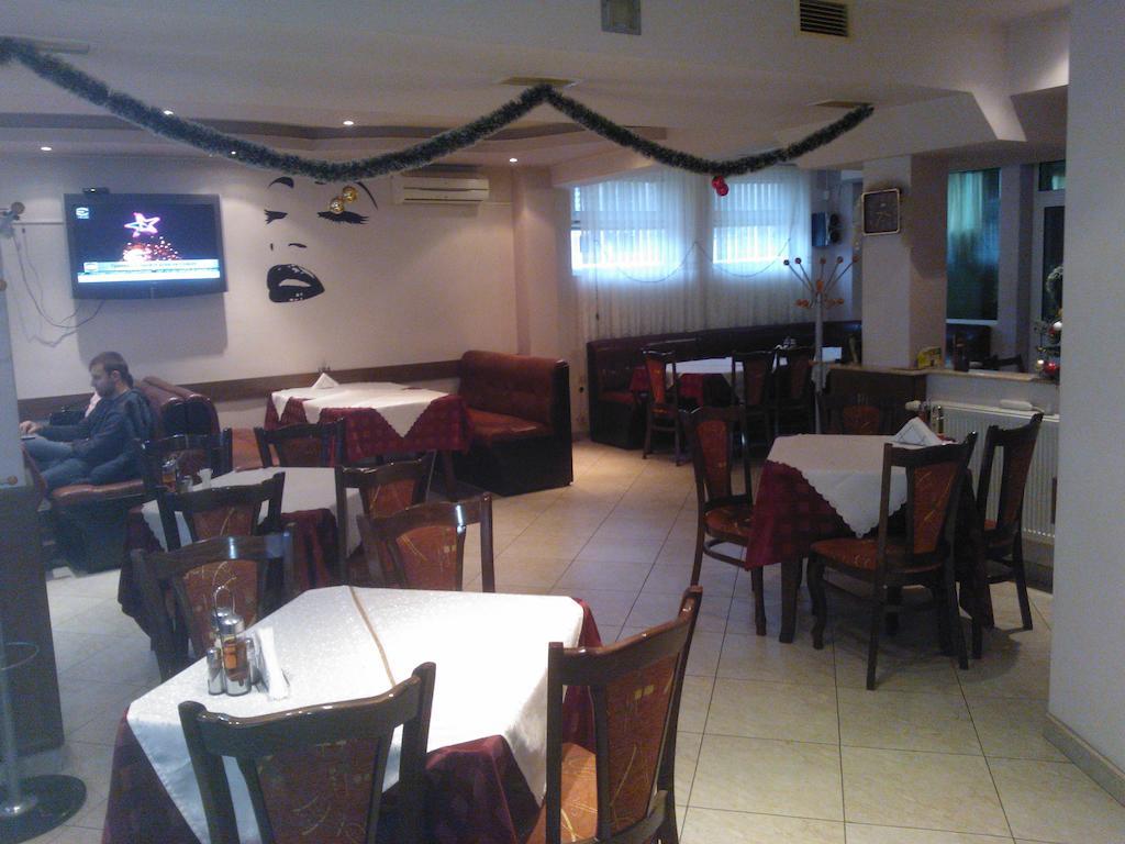 Hotel Tsarevets Ασένοβγκραντ Εξωτερικό φωτογραφία